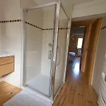 Familial Spacieux Avec Spa, Sauna Et Salle De Jeux - Fr-1-589-750 *