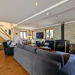 Familial Spacieux Avec Spa, Sauna Et Salle De Jeux - Fr-1-589-750 度假居