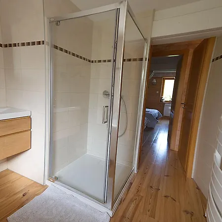Familial Spacieux Avec Spa, Sauna Et Salle De Jeux - Fr-1-589-750 *