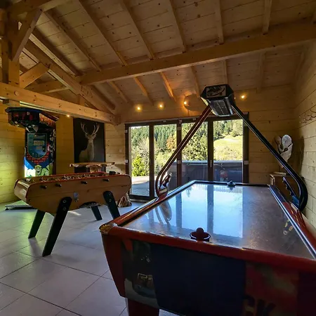 Familial Spacieux Avec Spa, Sauna Et Salle De Jeux - Fr-1-589-750 Feriehus