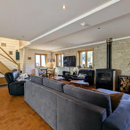 Familial Spacieux Avec Spa, Sauna Et Salle De Jeux - Fr-1-589-750 Feriehus